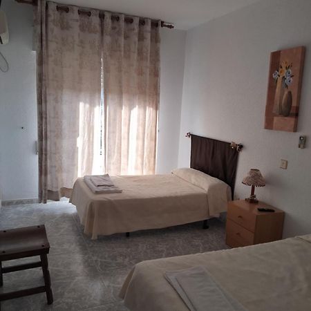 Hostal Restaurante El Labrador Talavera de la Reina Ngoại thất bức ảnh
