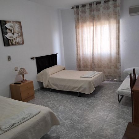 Hostal Restaurante El Labrador Talavera de la Reina Ngoại thất bức ảnh