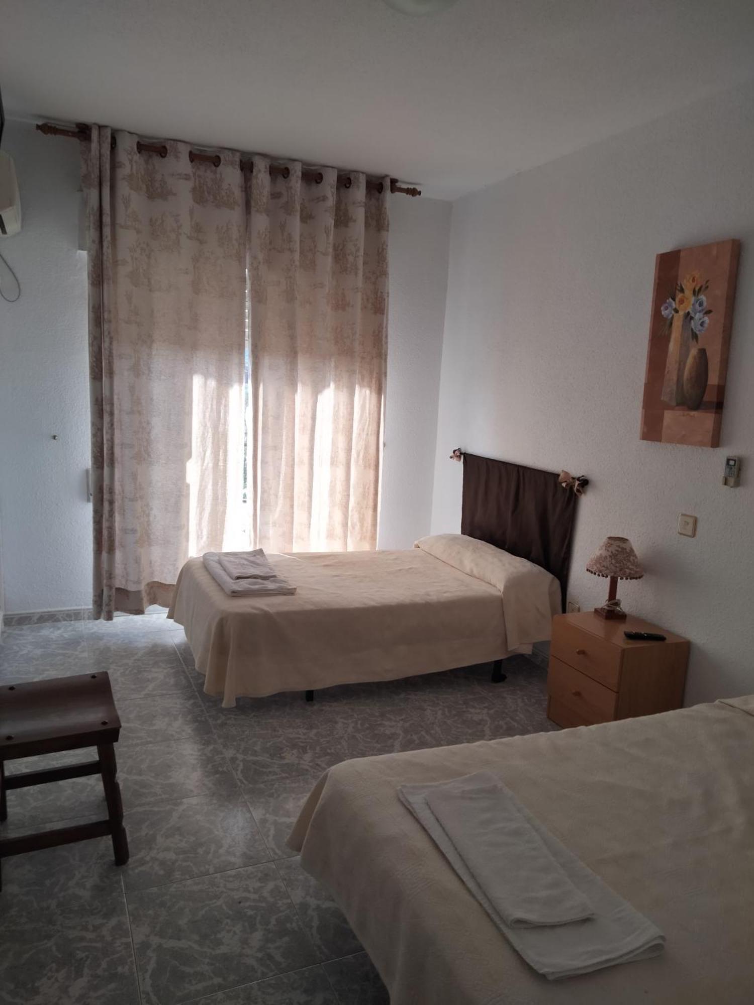 Hostal Restaurante El Labrador Talavera de la Reina Ngoại thất bức ảnh