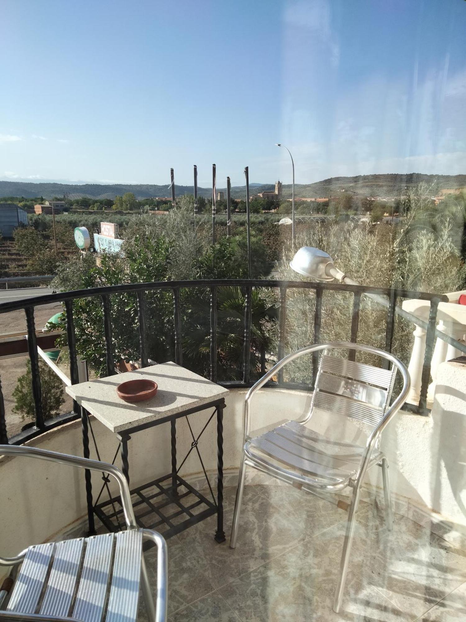 Hostal Restaurante El Labrador Talavera de la Reina Ngoại thất bức ảnh